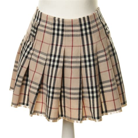 pleated skirt burberry outfit|Burberry plaid skirt women.